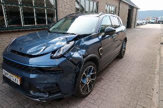 Voiture accidenté Lynk & Co 01 01 1.5 PHEV LED Pano ACC Memory Infinity Camera 2021/7