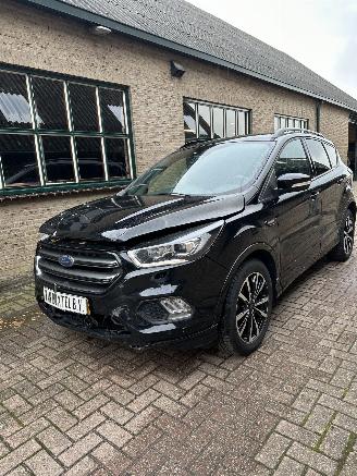 Coche accidentado Ford Kuga 1.5 EcoBoost ST Line 2017/12