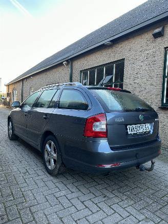 Skoda Octavia Combi 1.2 TSI Elegance Business Line picture 4