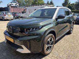 Coche accidentado Citroën C3 Aircross Automaat hybride 2025/6