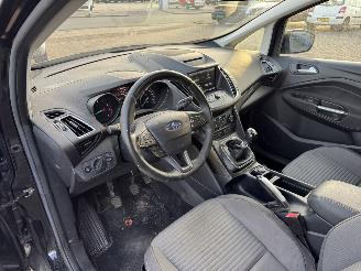 Ford C-Max 1.0 Titanium picture 8