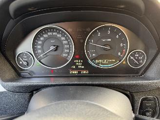 BMW 3-serie 320D Automaat Panoramadak picture 9