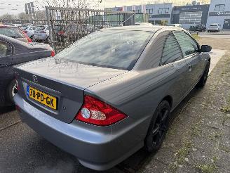 Honda Civic 2 DR 1.7i LS picture 4