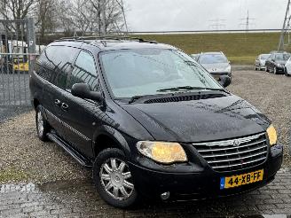 škoda osobní automobily Chrysler Grand-voyager 3.3i V6 Limited 2007/3