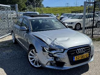 Vaurioauto  passenger cars Audi A6 avant Automaat ~ NAP ~ Pano ~ 2011/10