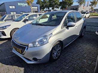 Auto incidentate Peugeot 208 1.4 VTI Active 2013/7