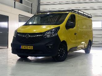 krockskadad bil bedrijf Opel Vivaro 1.6 CDTI L2H1 Edition 2019/2