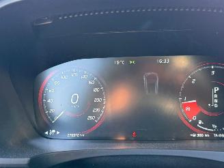 Volvo V-90 2.0 d5 AWD Inscription picture 7