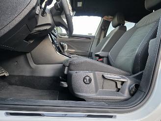 Volkswagen T-Roc 1.5 TSI DSG R-Line Virtual Navi IQ-Light Sport-Mode Massage Camera Sfeerverl. Stoelverw. Trekhaak Ecc Acc 110KW/150PK picture 11
