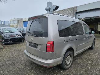 Vaurioauto  passenger cars Volkswagen Caddy maxi 1.4TSI DSG Life Navi Acc Ecc CruiseControle PDC Privacy-Glass 96KW/130PK 2019/11