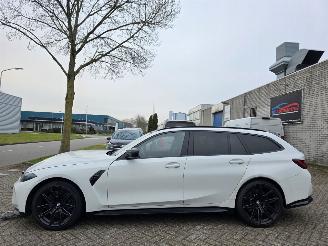 Damaged car BMW M3 Competition M Carbon Int.+Extr. Head-Up Harman-Kardon Sfeerverl. Memory Surround-View Sport-Uitlaat 390KW/530PK 2024/10