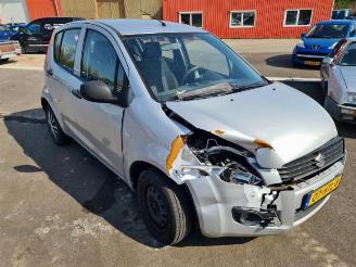 Salvage car Suzuki Splash Splash, MPV, 2008 / 2015 1.0 12V 2009/2