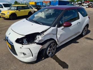 demontáž osobní automobily Citroën DS3 DS3 (SA), Hatchback, 2009 / 2015 1.6 VTi 120 16V 2011/11