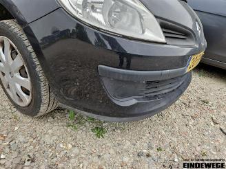 Renault Clio Clio III (BR/CR), Hatchback, 2005 / 2014 1.2 16V 65 picture 20