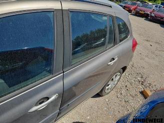 Renault Clio Clio III Estate/Grandtour (KR), Combi, 2007 / 2014 1.5 dCi 70 picture 10