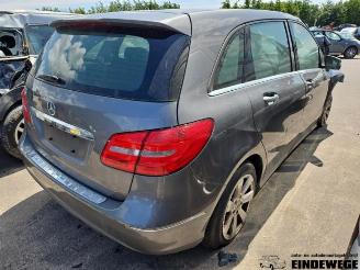 Mercedes B-klasse B (W246), Hatchback, 2011 / 2018 1.6 B-180 BlueEFFICIENCY Turbo 16V picture 3