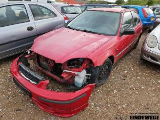 Uttjänta bilar auto Honda Civic Civic (EJ/EK), Hatchback 3-drs, 1995 / 2001 1.4i 16V 1997/3