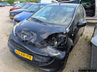 Peugeot 107 107, Hatchback, 2005 / 2014 1.0 12V picture 1