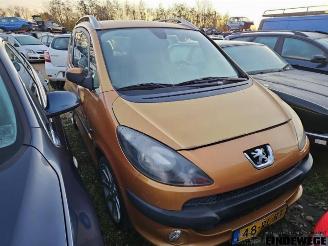  Peugeot 1007 1007 (KM), Hatchback 3-drs, 2004 / 2011 1.6 GTI,Gentry 16V 2005/6