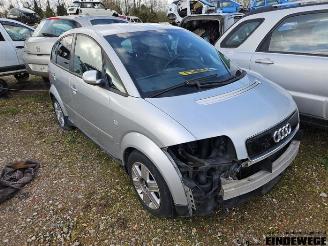 rozbiórka samochody osobowe Audi A2 A2 (8Z0), Hatchback, 2000 / 2005 1.4 16V 2002/2