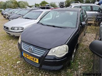 Uttjänta bilar auto Volkswagen Polo Polo IV (9N1/2/3), Hatchback, 2001 / 2012 1.4 16V 2006/9