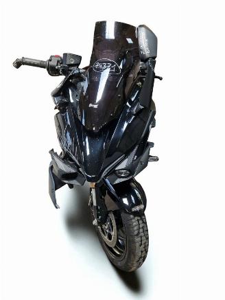 uszkodzony motocykle Suzuki  GSXS 2022/8