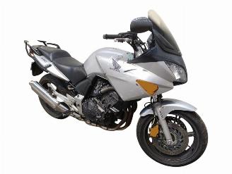 Honda CBF 600  picture 4