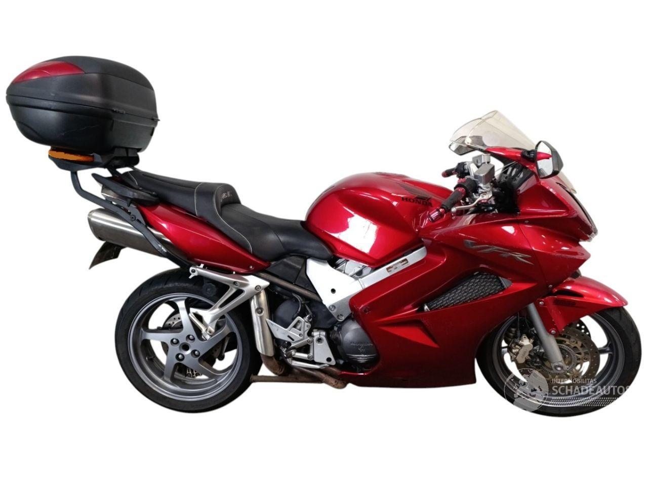 Honda VFR 800 