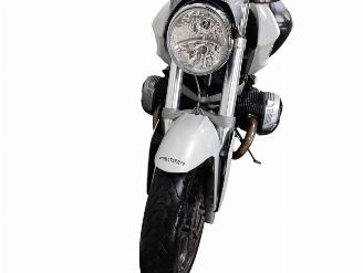 BMW R 1200 R picture 2