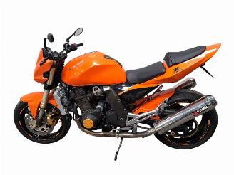 Kawasaki Z 1000  picture 13