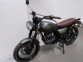 Mash  SEVENTY picture 3