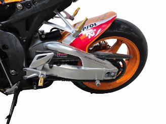Honda CBR 1000 REPSOL picture 11