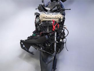 Yamaha  XMAX picture 2