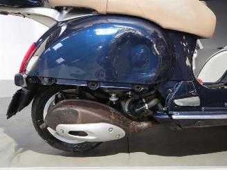 Piaggio  VESPA picture 12