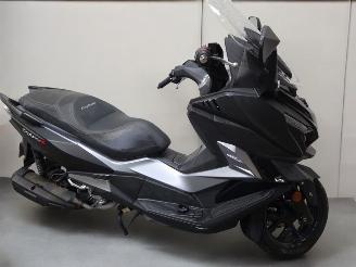 uszkodzony skutery Sym  SKYCRUISER 2021/6