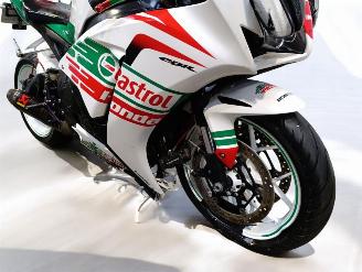 Honda CBR 900  picture 19