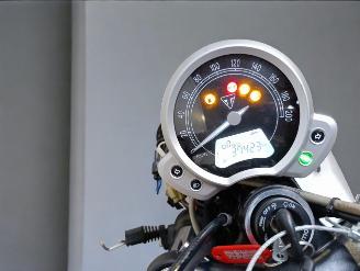 Triumph  STREET TWIN picture 4