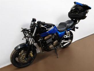 Kawasaki ZRX 1200  picture 18