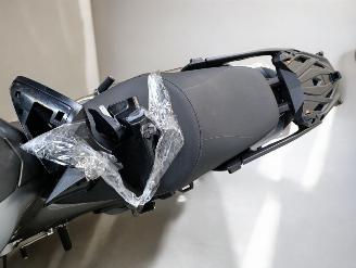 Kawasaki GTR 1400  picture 11