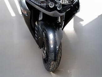 Kawasaki GTR 1400  picture 4