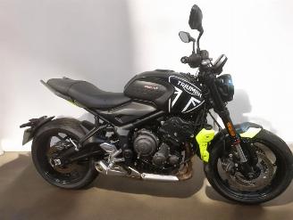 skadebil motor Triumph Trident 660  2023/12
