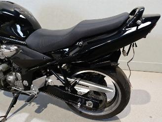 Suzuki Bandit 600  picture 11