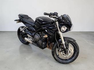 dommages motocyclettes  Triumph Street Triple 660 S 2019/12