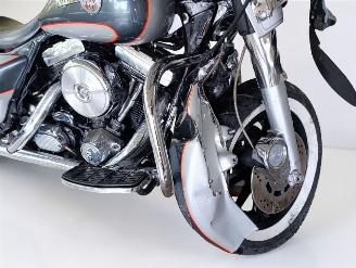 Harley-Davidson Electra Glide  picture 12