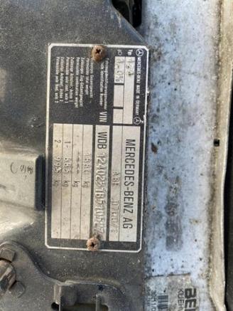 Mercedes E-klasse 230 *Klima* picture 20