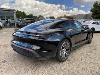 Uttjänta bilar auto Porsche Taycan * NAV - BOSE - KAM * 2022/1