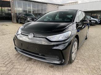 krockskadad bil auto Volkswagen ID.3 Pro *NAVI - KAM* 2025/5