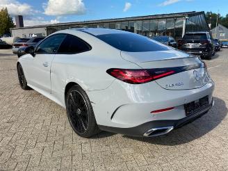 uszkodzony samochody osobowe Mercedes Cl-klasse E 450 4Matic AMG Line Premium Plus *HUD - AHK* 2025/4