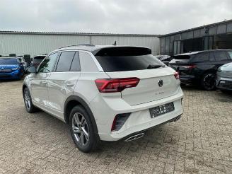 Volkswagen T-Roc 1.5 TSI DSG R-Line * LED - NAV * picture 2