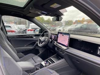 Volkswagen Tiguan 2.0 TSI DSG 4Motion R-Line *HEAD-UP-PANO* picture 23
